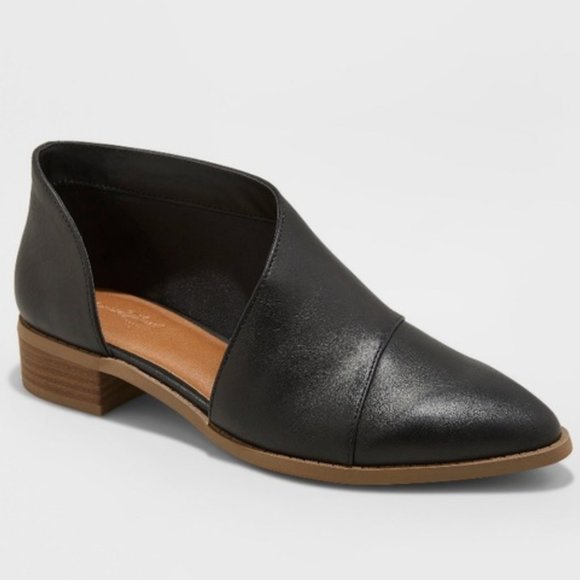 Universal Thread Shoes - ❗️sold❗️ Women's Wenda Cut Out Bootie 9.5